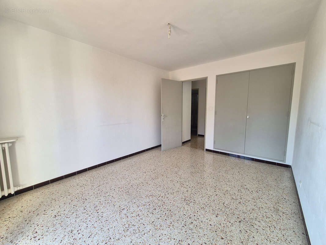 Appartement à HYERES