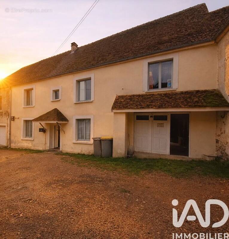 Photo 1 - Maison à CHATEAU-THIERRY