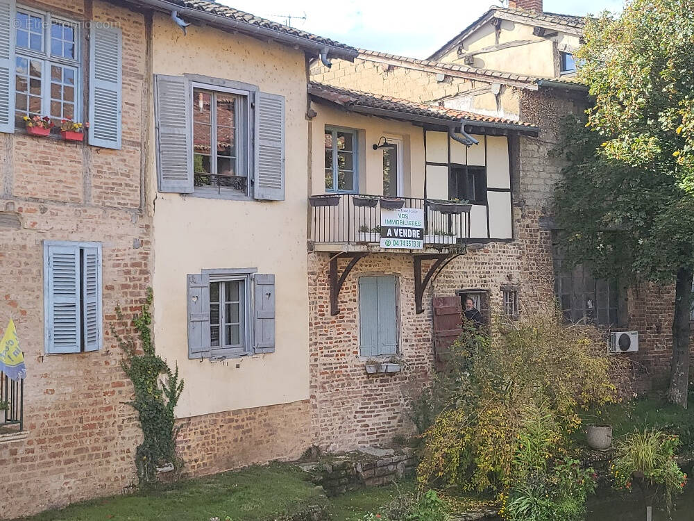 Appartement à CHATILLON-SUR-CHALARONNE