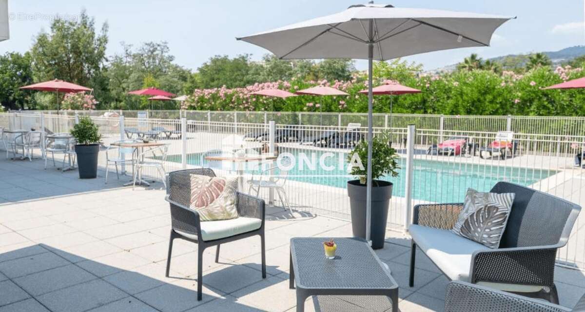 Investissement locatif – studio meublé en résidence de tourisme 4 étoiles  cannes – mandelieu-la-napoule - statut lmnp / lmp – b - photo 12