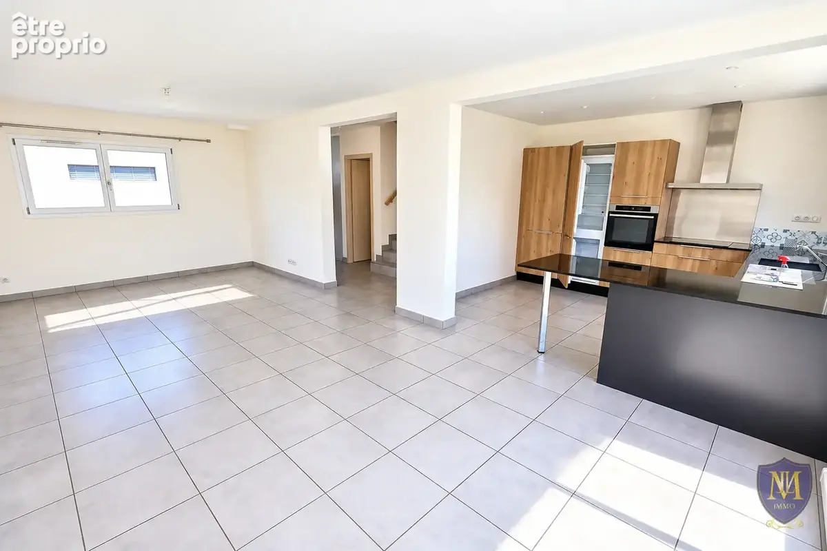 Hagenthal-le-haut quartier résidentiel au calme belle maison récente 6 pièces de 108 m2 sur 5,12 ares de terra - photo 5