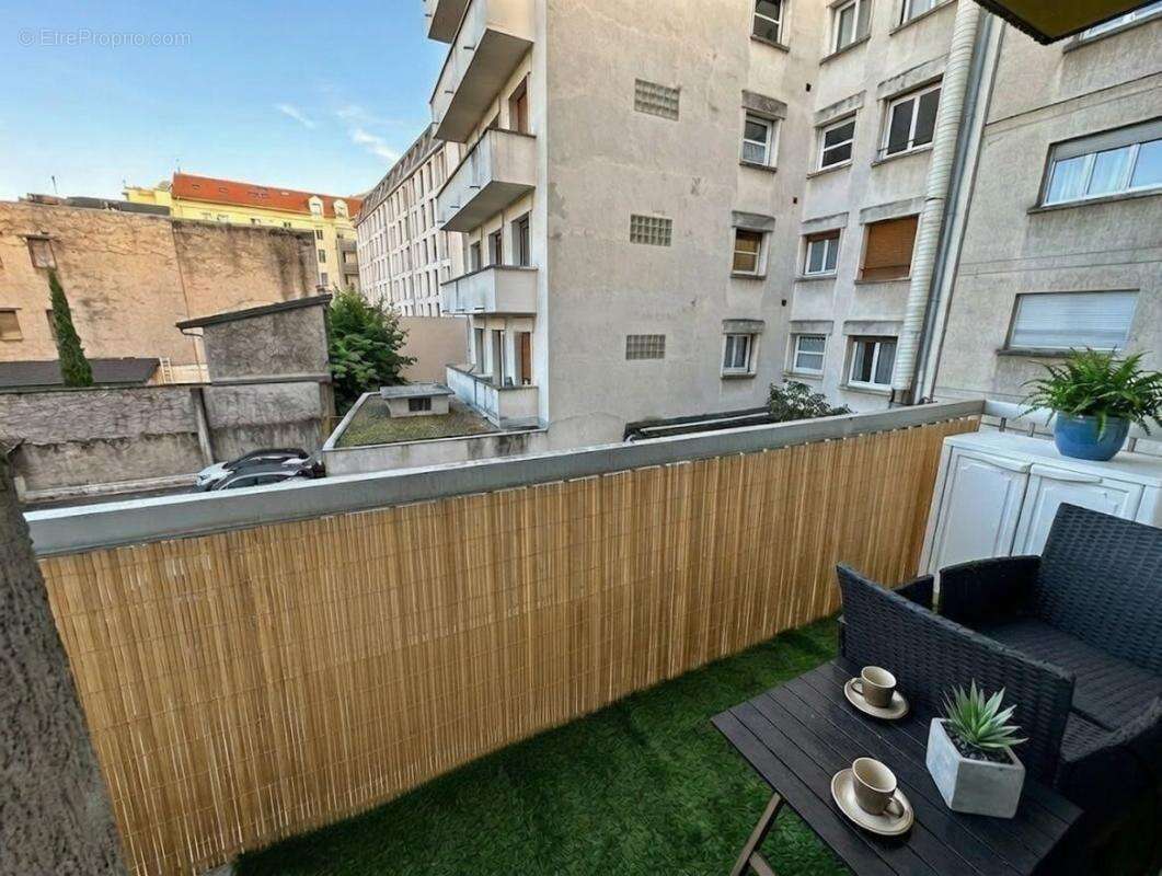Appartement à AIX-LES-BAINS