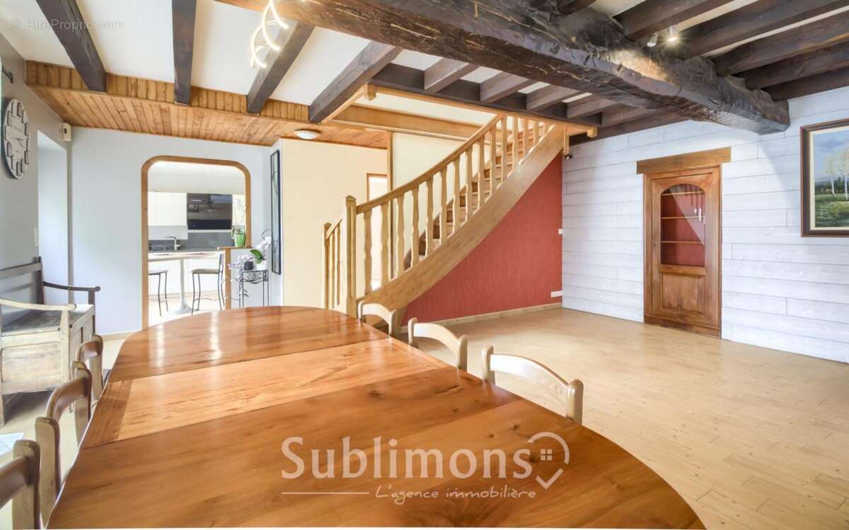 Maison à CARO