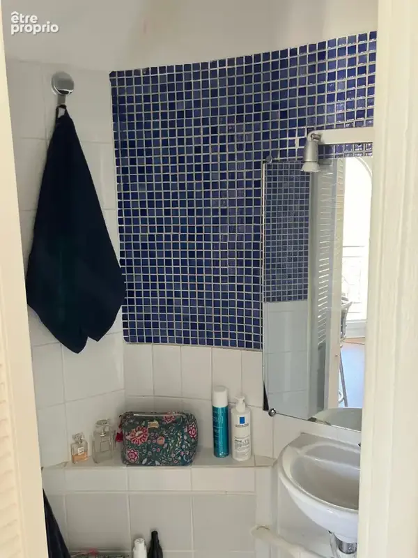 Proche Place Rodin / Avenue Mozart - Studio 19.47 m²  étage élevé accès avec ascenseur - photo 7