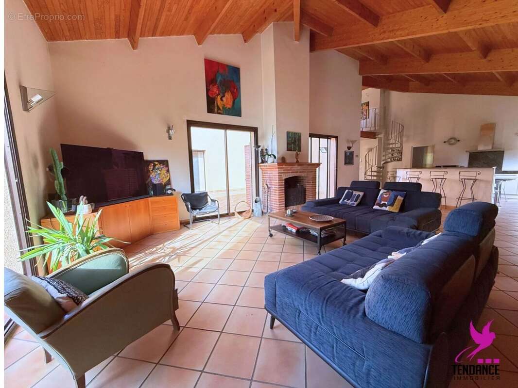 Maison à AUCAMVILLE