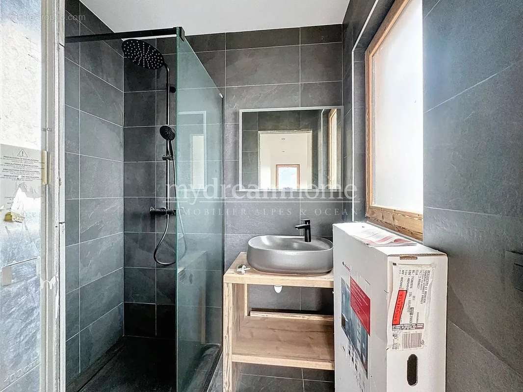 Maison à CREST-VOLAND