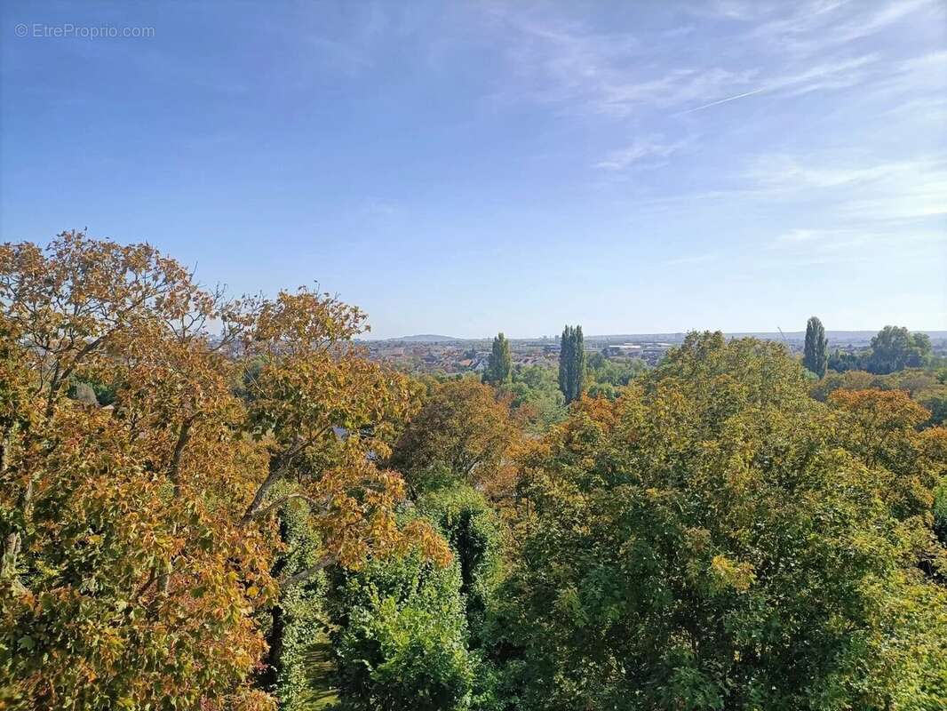 Appartement à MAISONS-LAFFITTE
