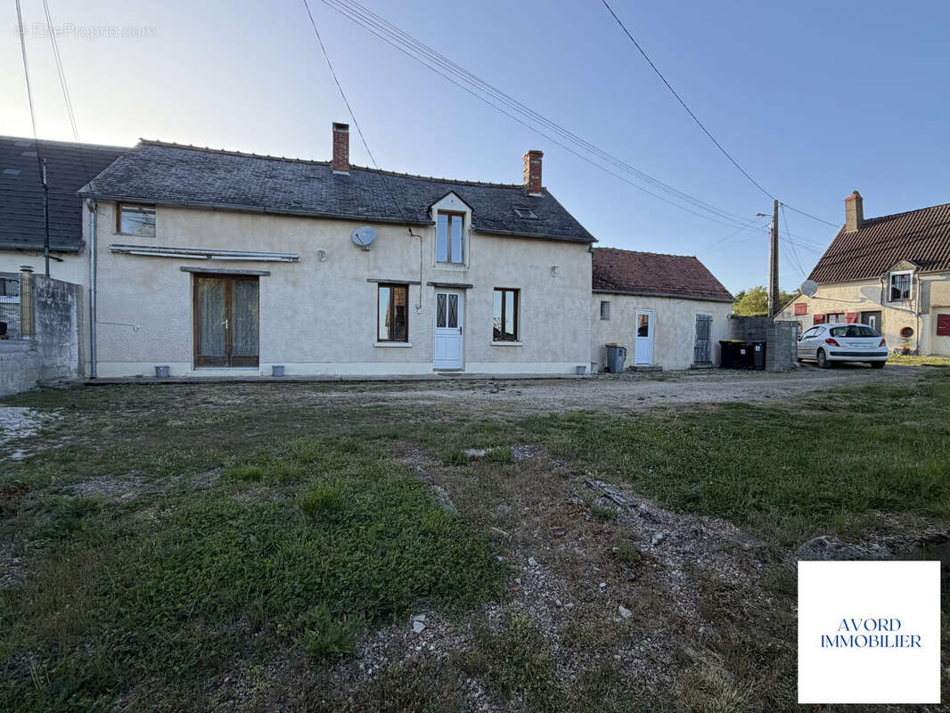 Maison à CORNUSSE