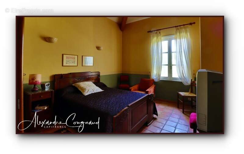 A vendre Escoussens (81) - Maison de caractère 180 m² – 4 chambres - Vue Montagne Noire – Terrain 2 725 m² - photo 9