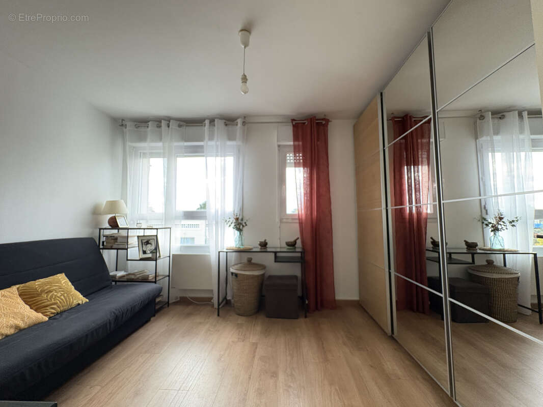 Appartement à JOUE-LES-TOURS