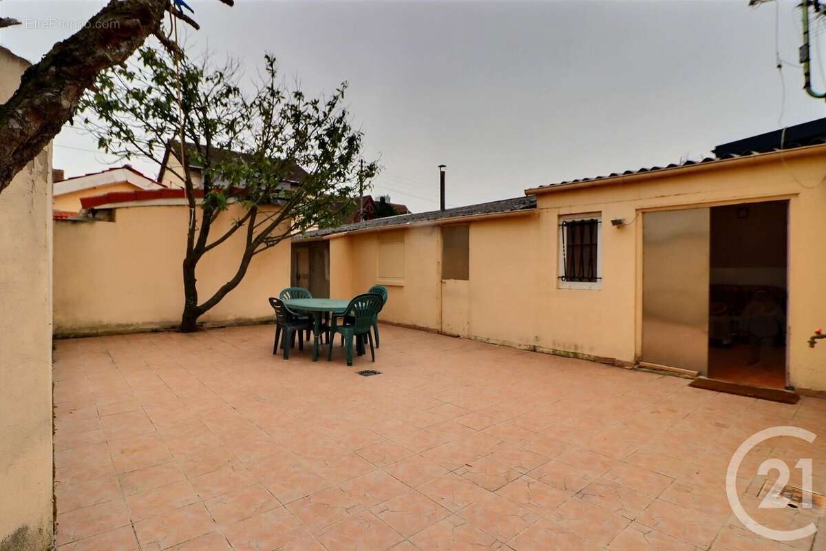 Maison à AULNAY-SOUS-BOIS