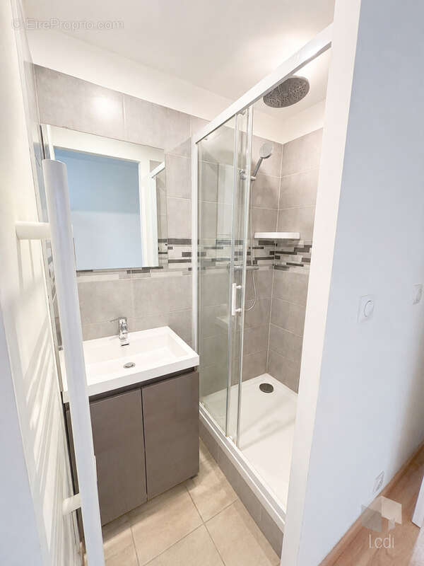 Appartement à MONTELIMAR