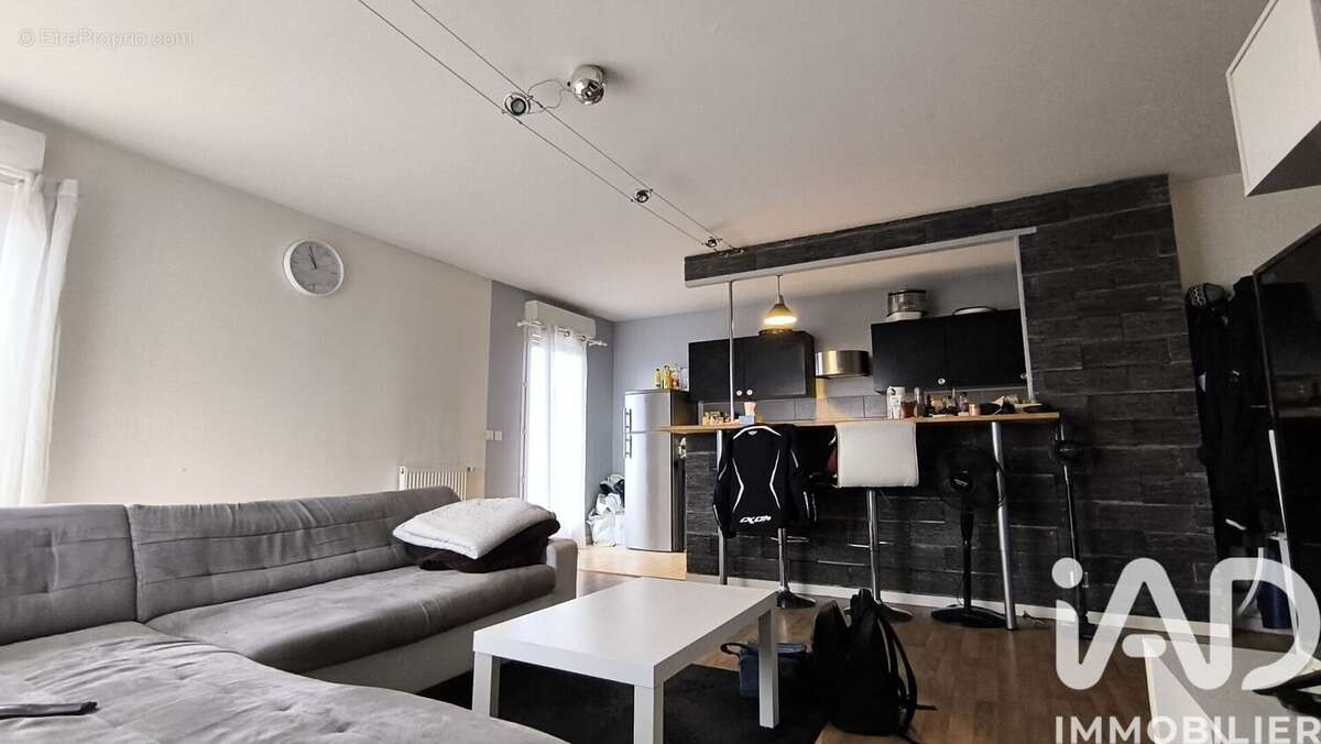 Photo 4 - Appartement à CERGY