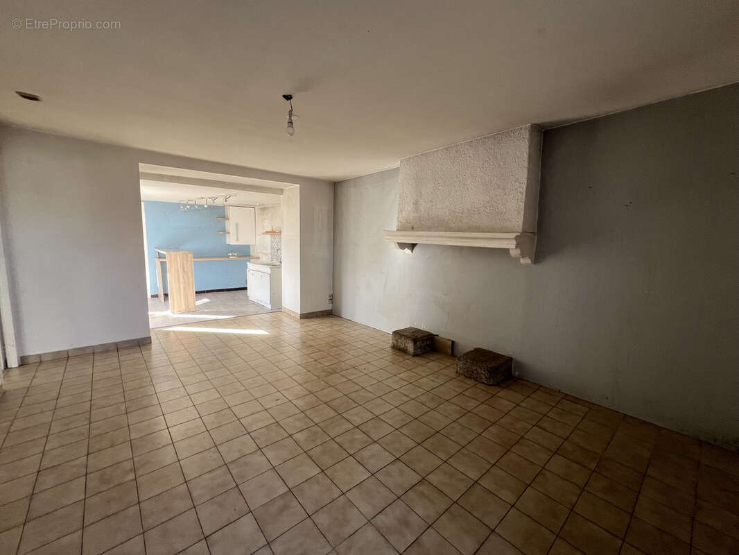 Appartement 46m2 avec jardin privatif - MONTAIGU VENDEE - photo 3