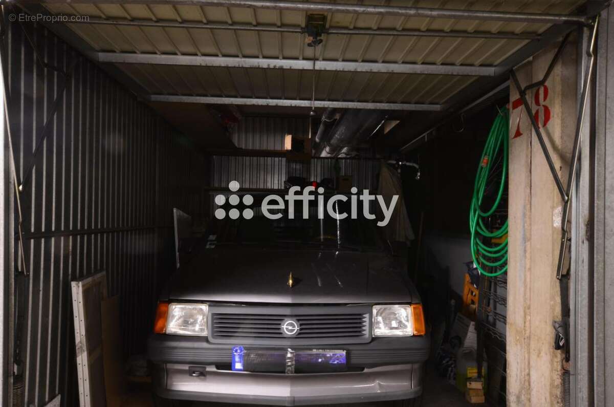 Parking à ASNIERES-SUR-SEINE