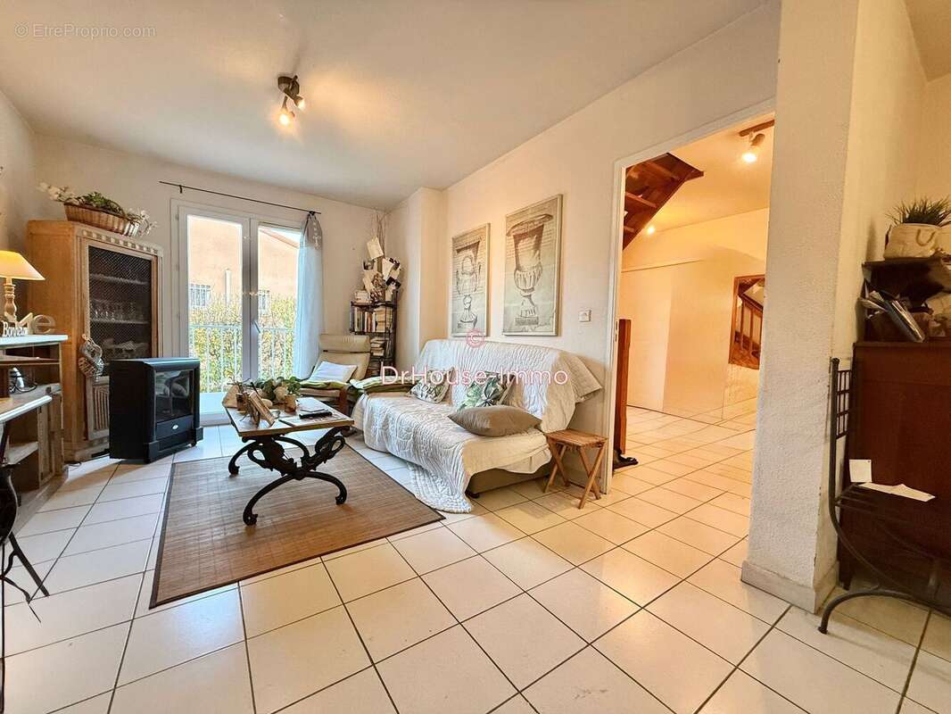 Maison à CORNEILLA-LA-RIVIERE