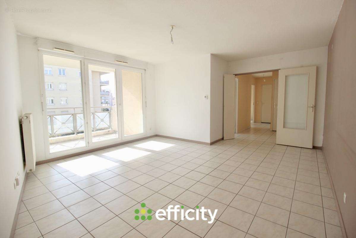 Appartement à VILLEURBANNE