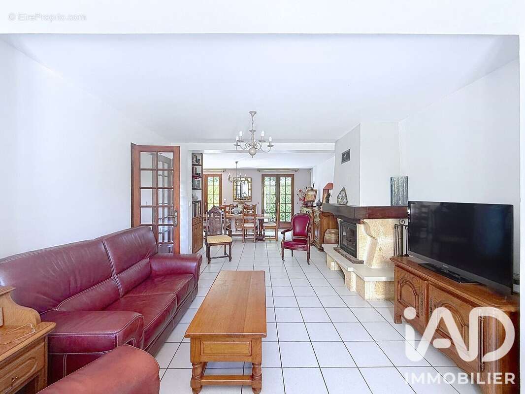 Photo 2 - Maison à LA QUEUE-EN-BRIE