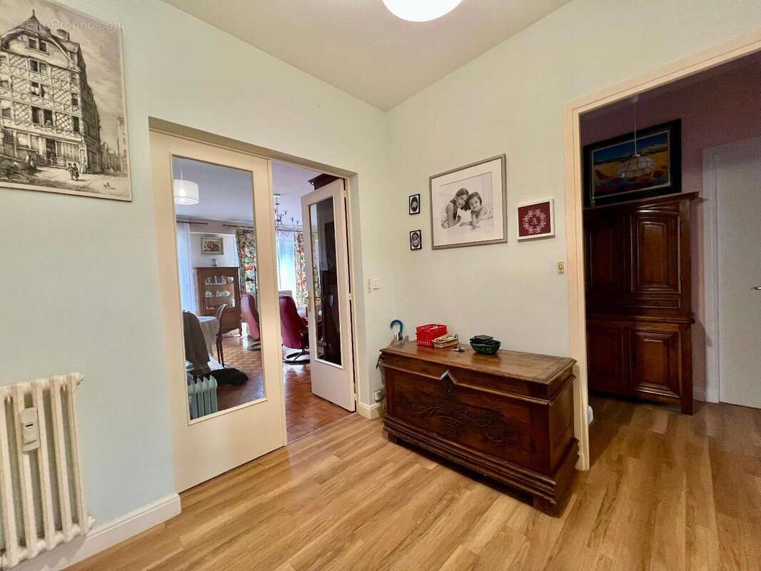   - Appartement à ANGERS