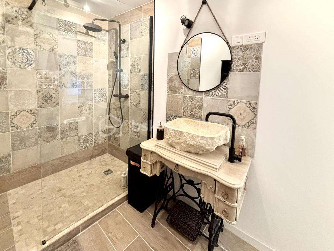 Maison à PONT-SAINT-ESPRIT