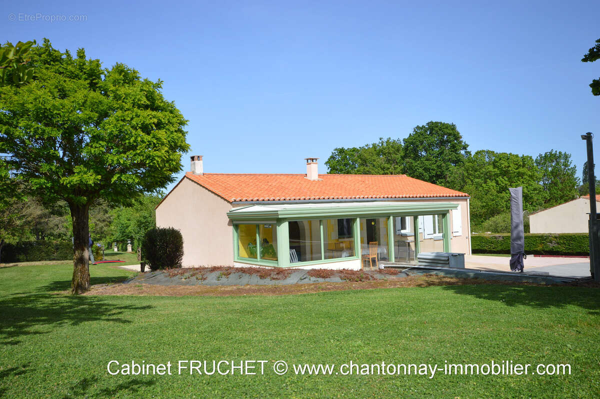 Maison à THIRE