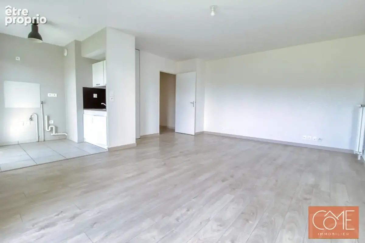 Rennes nord - appartement de type 3 - 2 chambres - 64 m² -terasse plein sud - 2 stationnements securises - ascensseur - proche c - photo 2