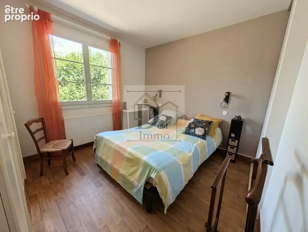 Maison familiale de 140 m2 sur sous-sol complet — Étagnac - photo 7
