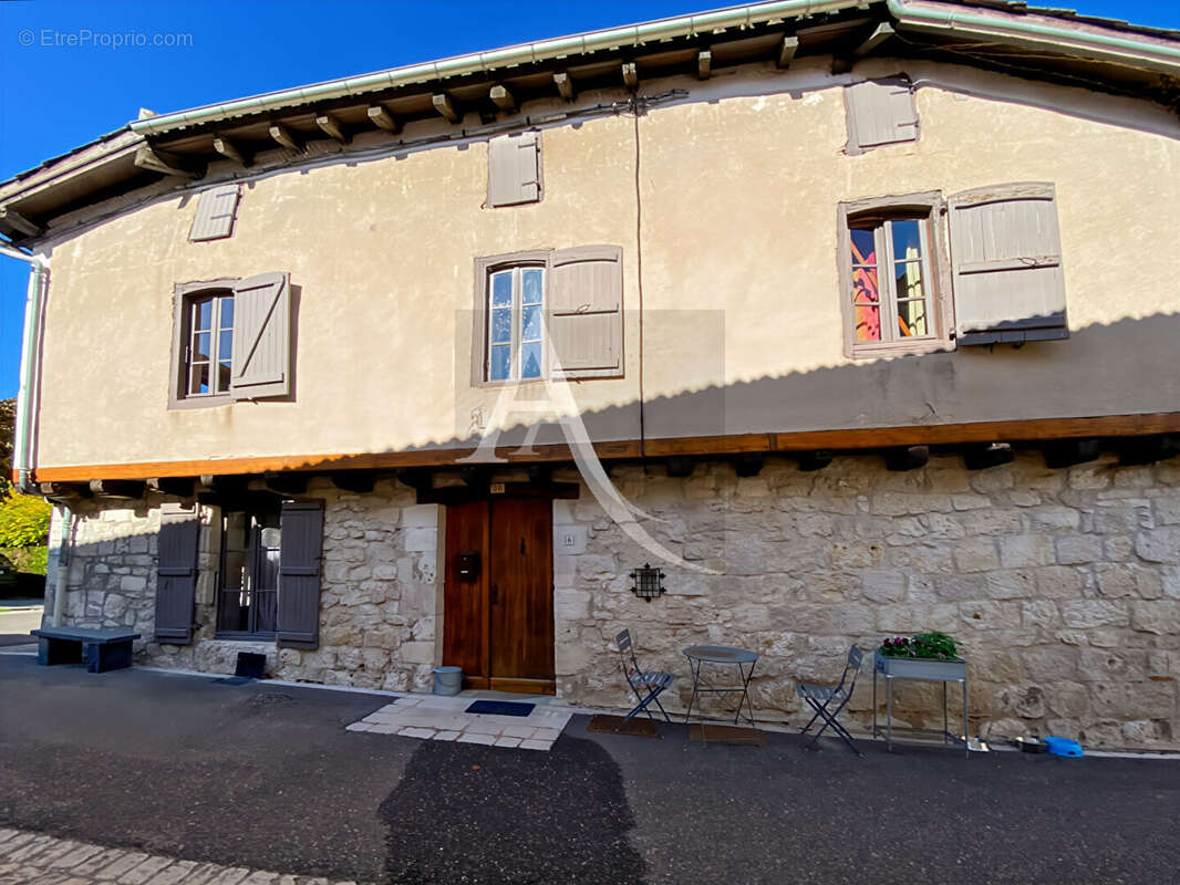 Maison à TOURNON-D&#039;AGENAIS