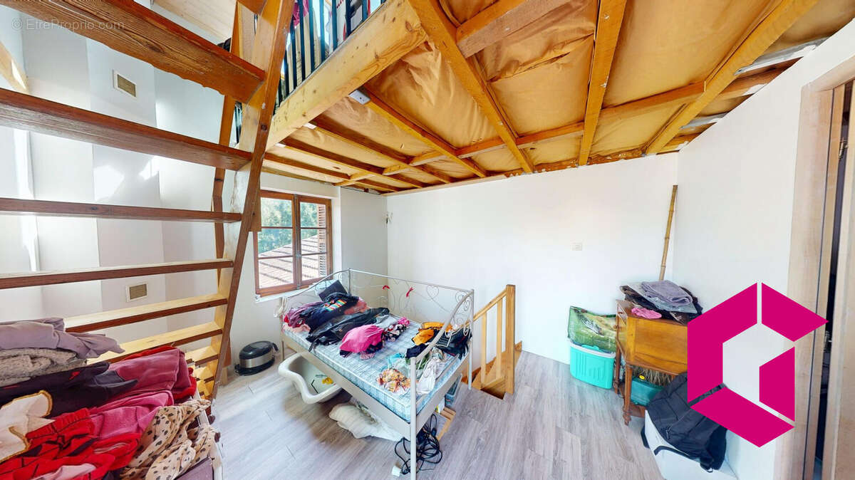 Maison à AUREC-SUR-LOIRE