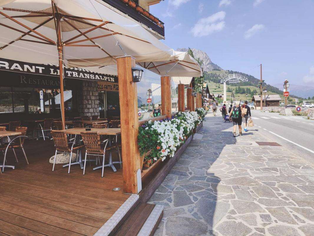 Commerce à MONTGENEVRE