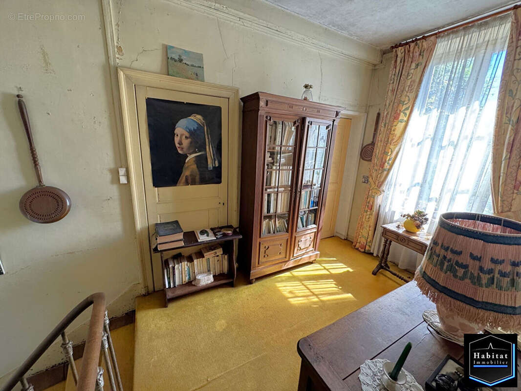 Maison LE PLESSIS BELLEVILLE 15min 10 pièce(s) 194 m2 - photo 12