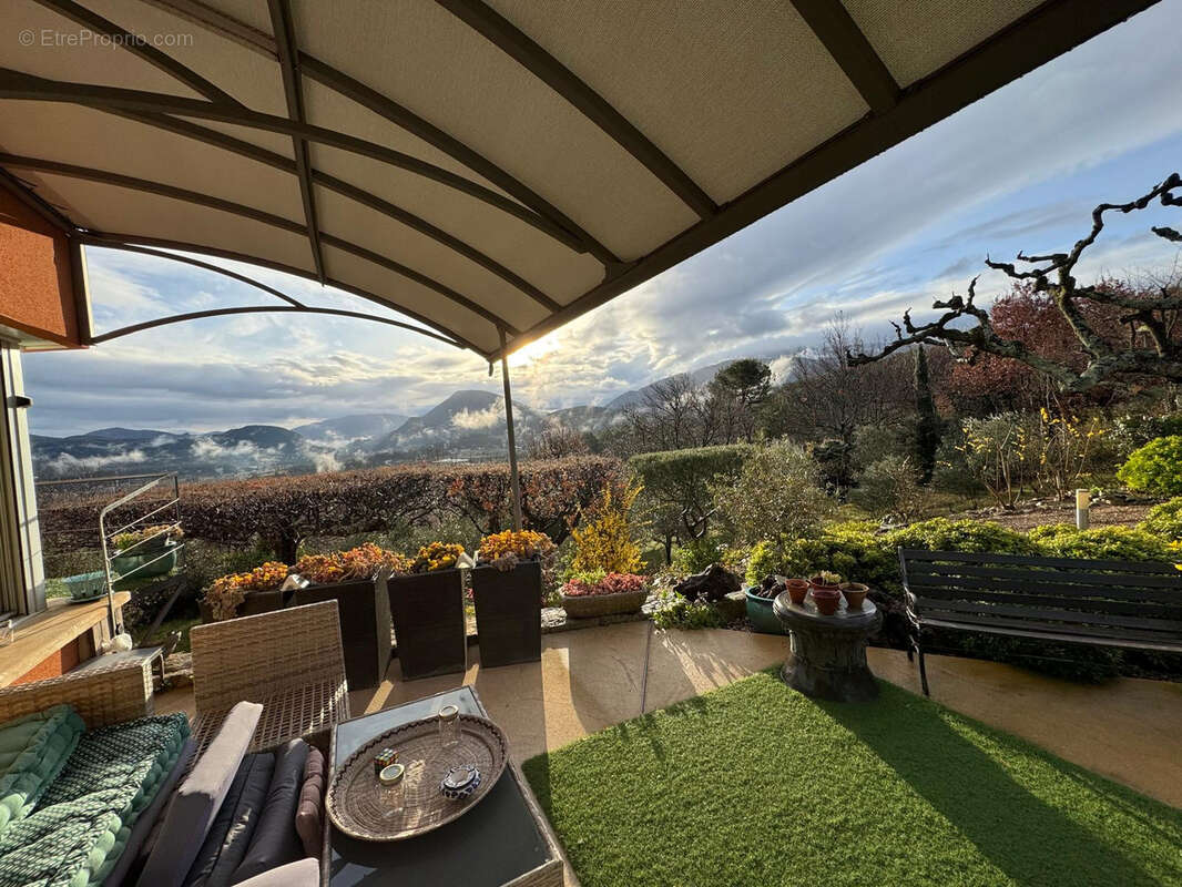 Maison à VAISON-LA-ROMAINE