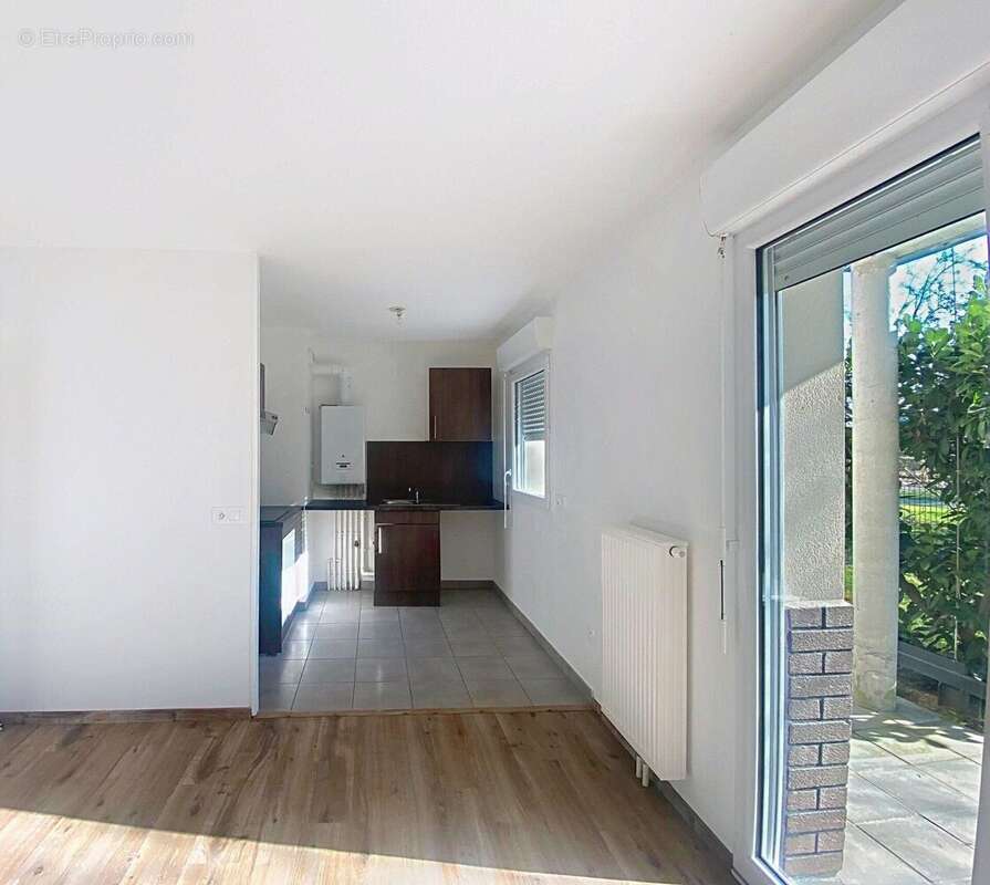 Photo 2 - Appartement à MARLY