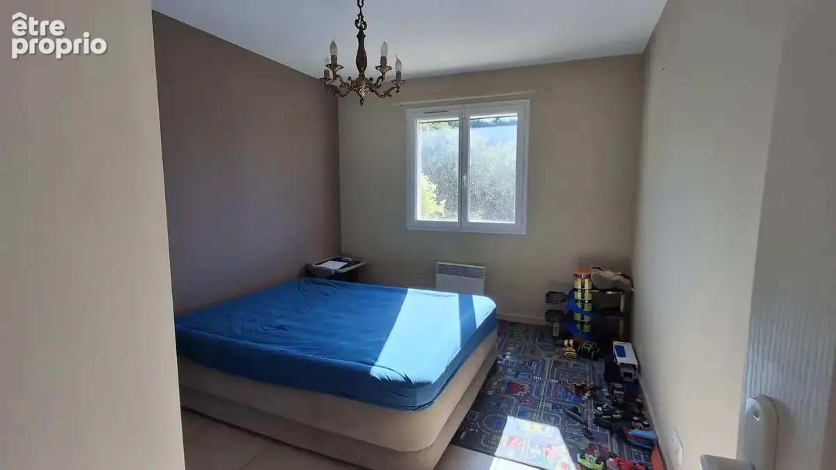Maison individuelle avec belle vue dégagée sur les collines environnantes - photo 11