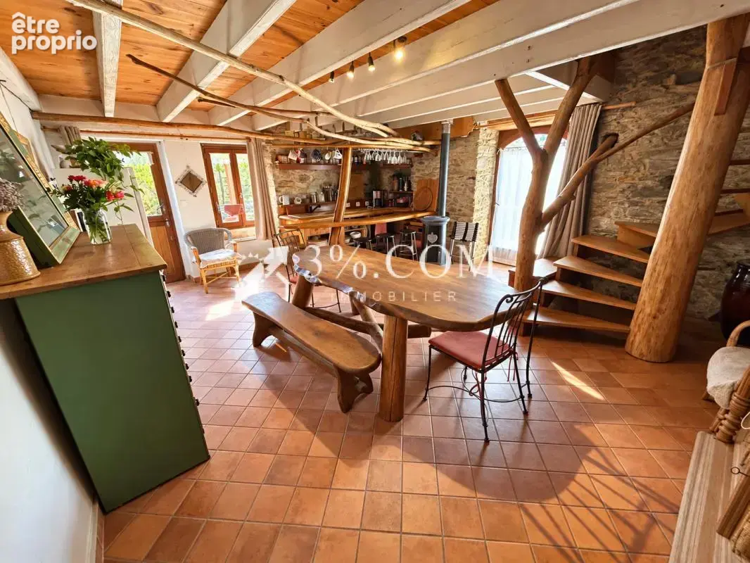 Maison 5 pièces 108m2 - photo 2