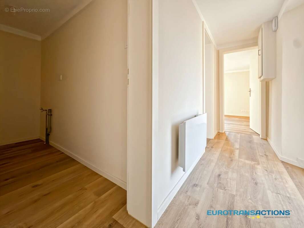 Maison à ZINSWILLER