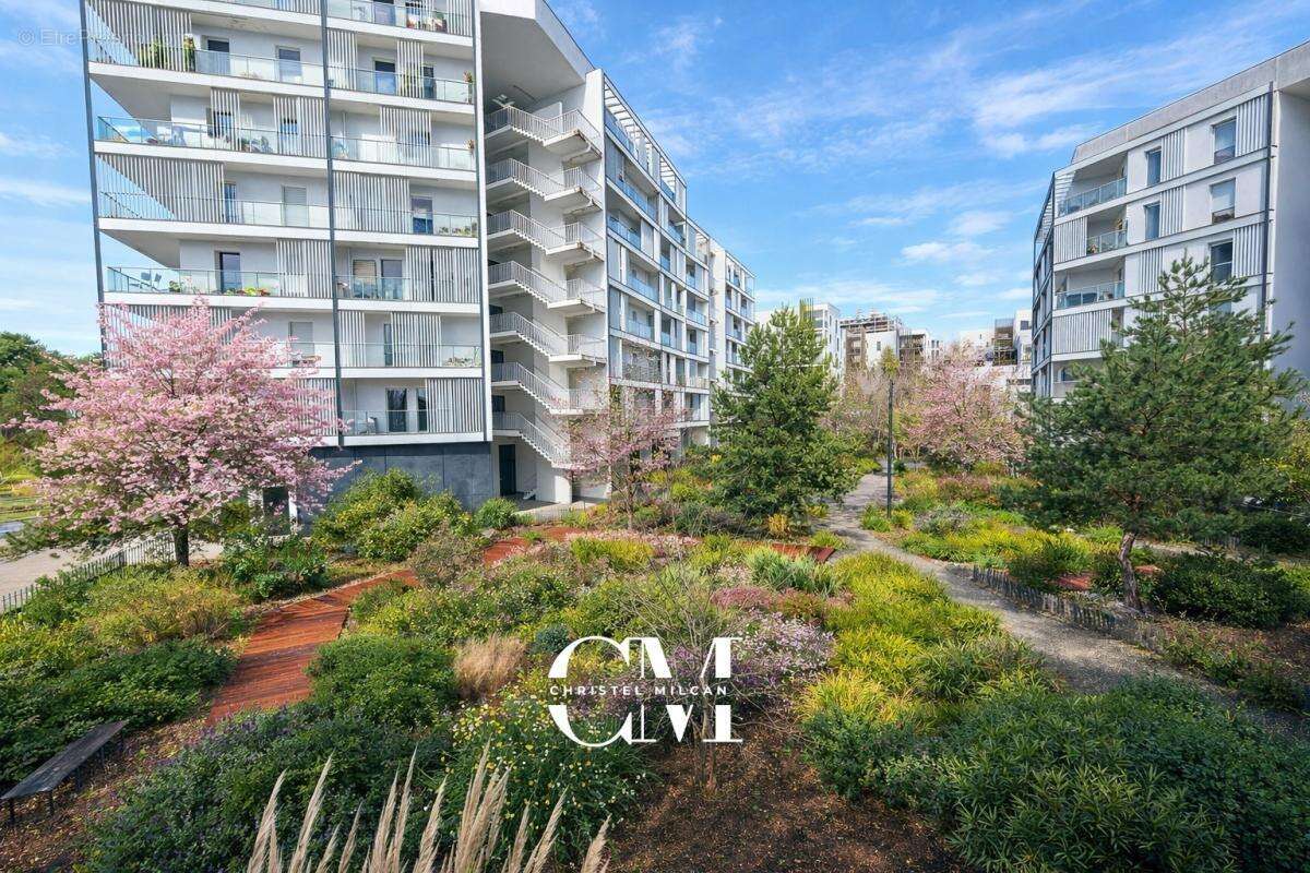 Appartement Bordeaux Lac, Ecoquartier Ginko 3 pièces 65 m2 parking et terrasse - photo 2