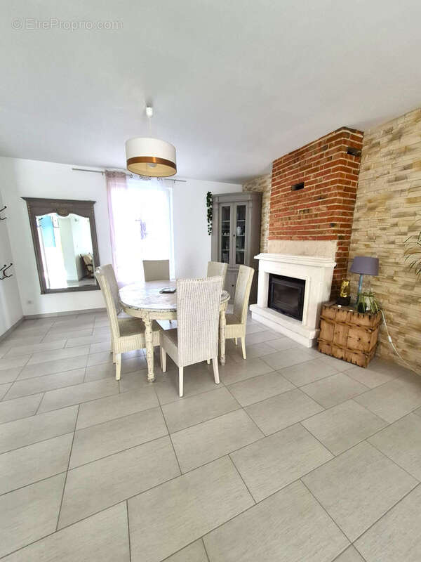 Maison à PERTHES