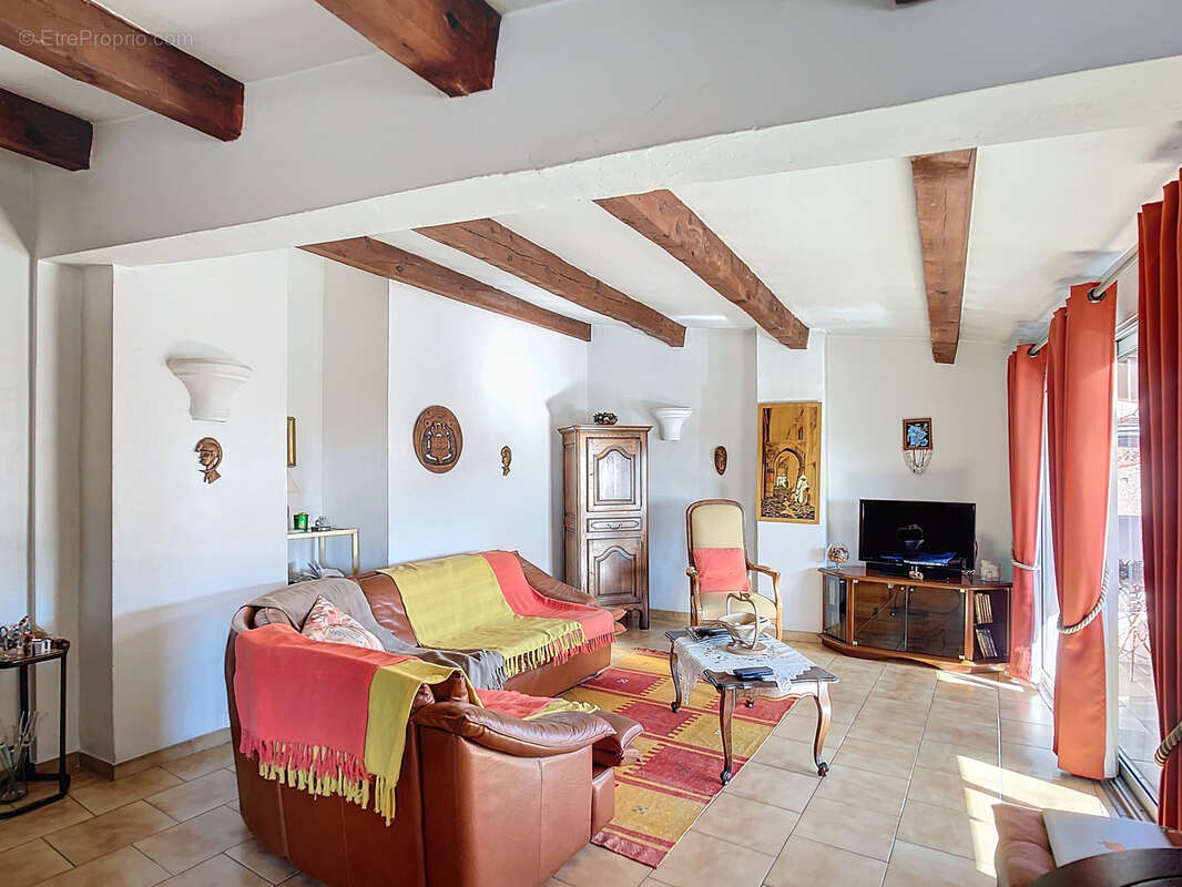 Appartement à LE CANNET