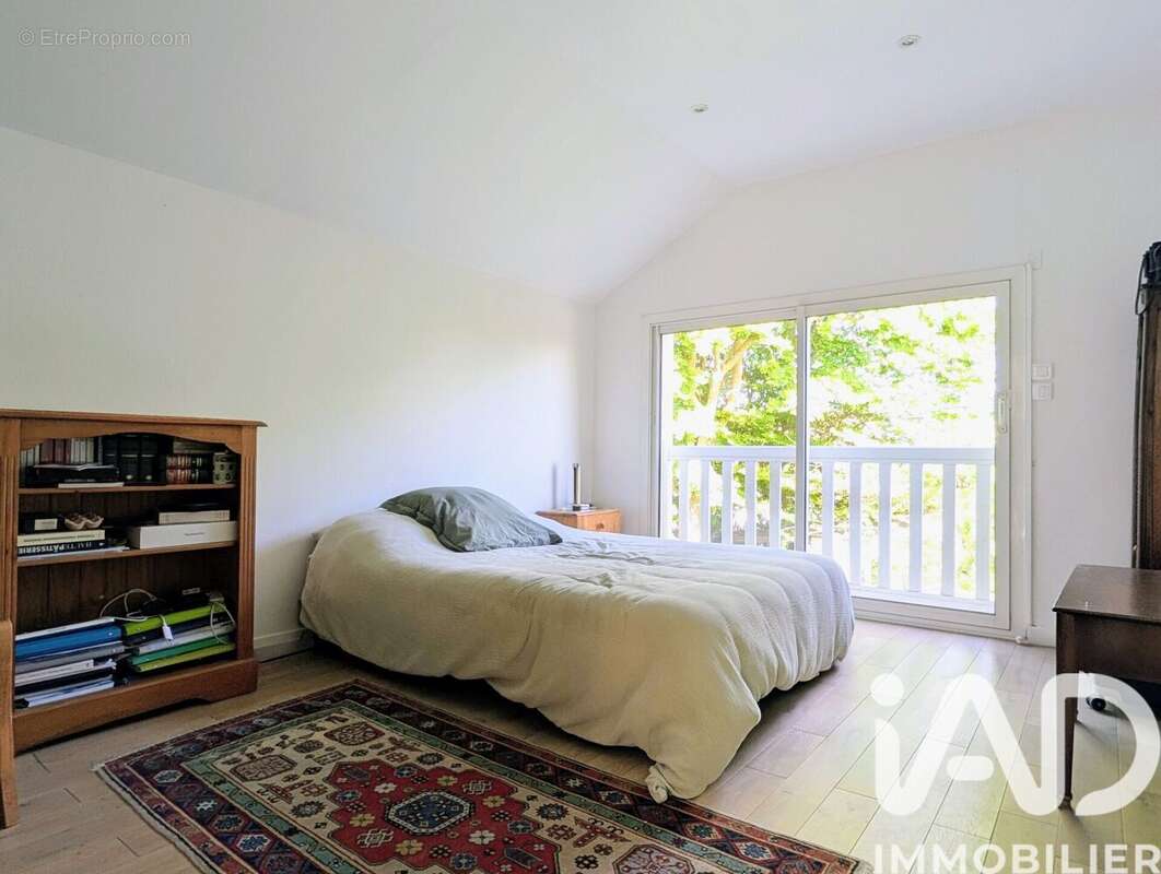 Maison 295 m² à Bissieres  - photo 7