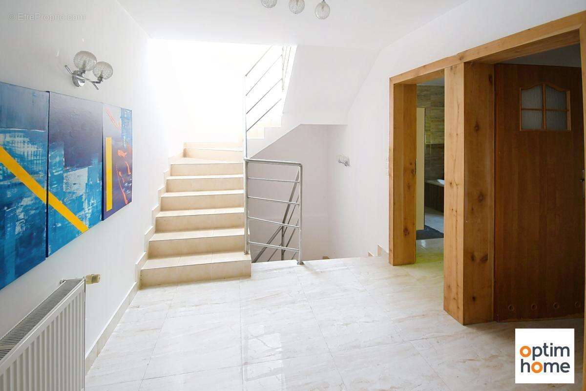 Tres belle maison individuelle - 4 chambres - 2 salles de bain - 2 garages - terrain de 25 ares - photo 30