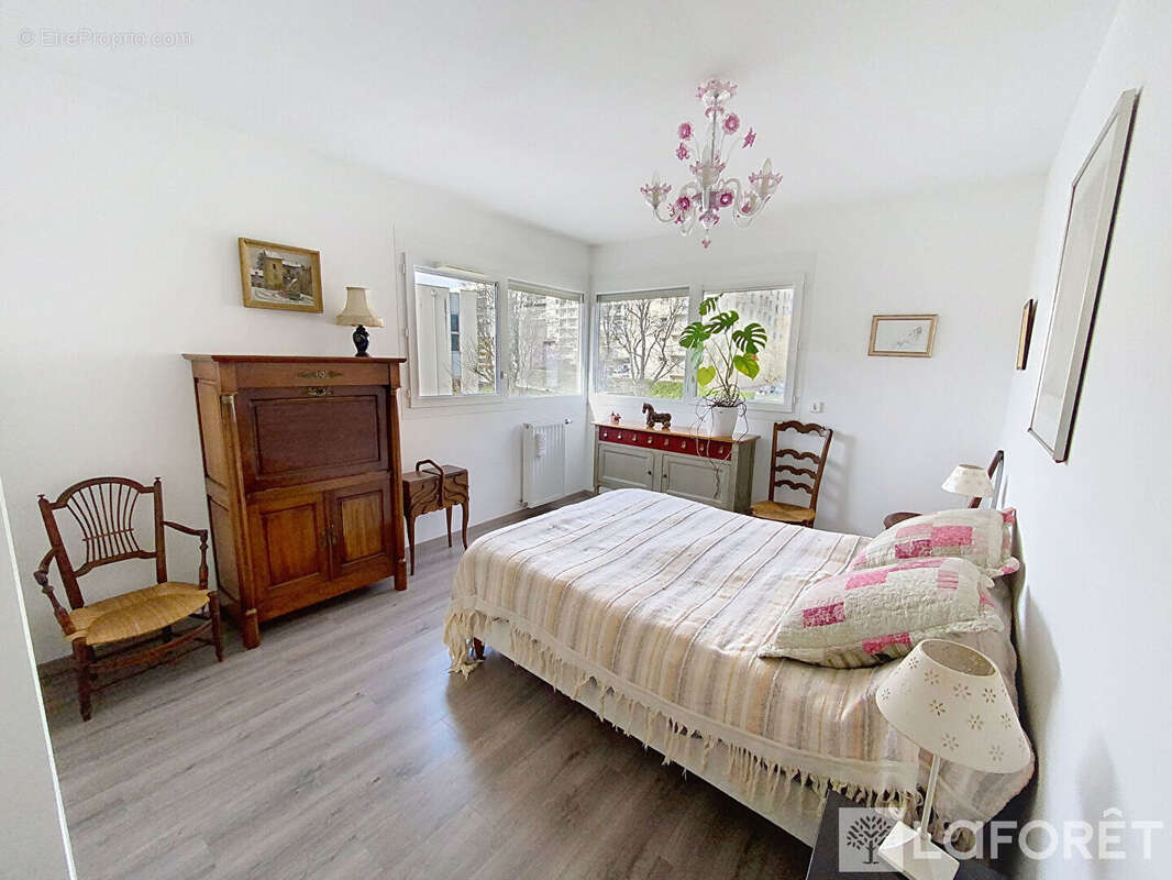 Appartement à FONTAINES-SUR-SAONE