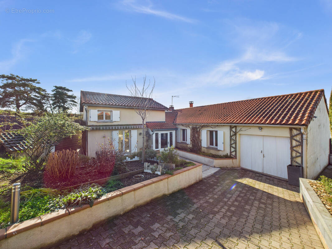 Maison à VIEILLE-BRIOUDE