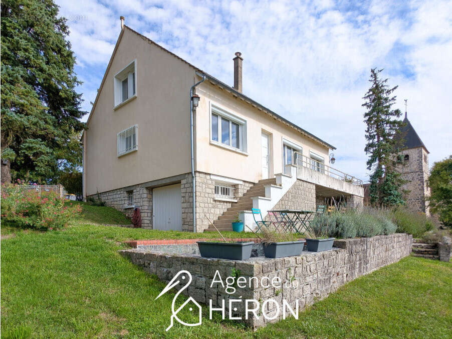 Maison à TREUZY-LEVELAY