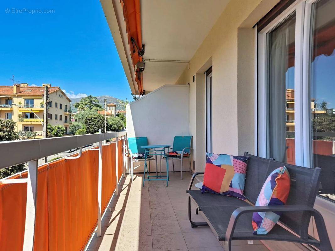 Appartement à VENCE