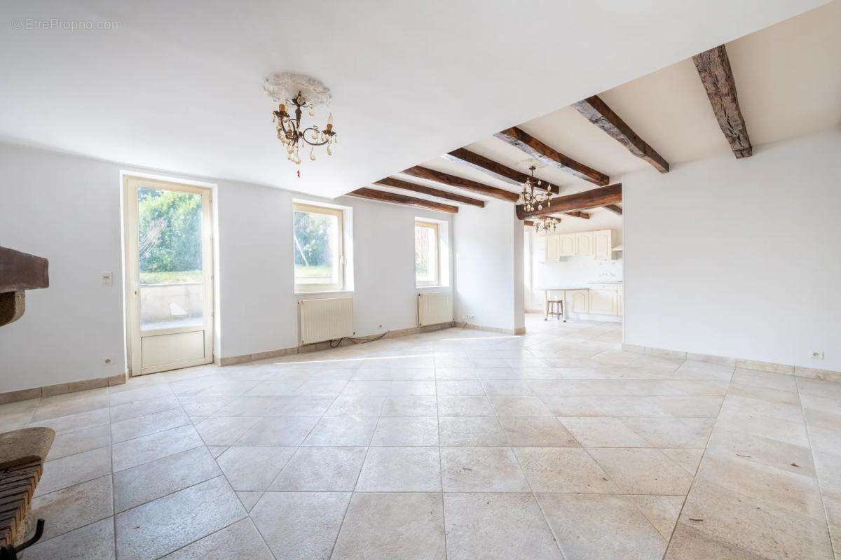 Maison à LOUVECIENNES