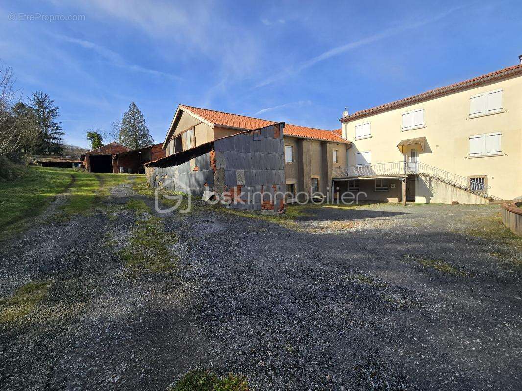 Maison à LABASTIDE-ROUAIROUX