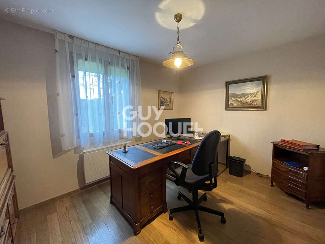 Maison à FONTENAY-TRESIGNY