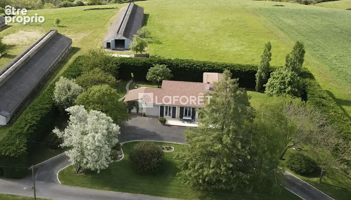 Maison et Granges à réhabiliter sur 2 hectares - photo 5