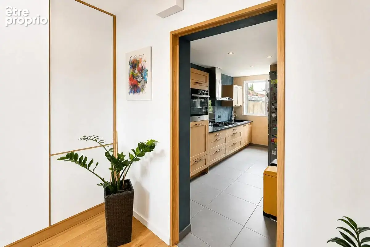 Appartement de 3 pièces de 62 m² à Choisy-le-Roi avec jardin - photo 7